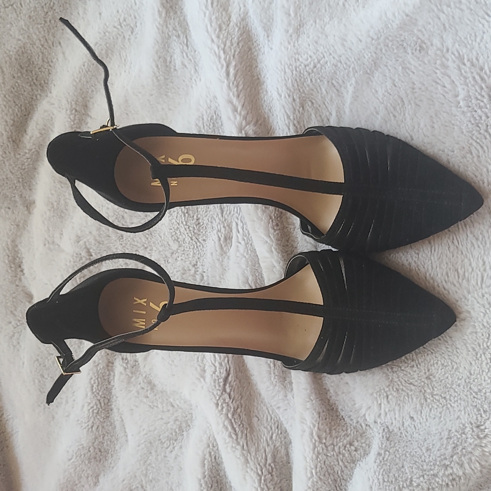 Mix No. 6 heels size 8